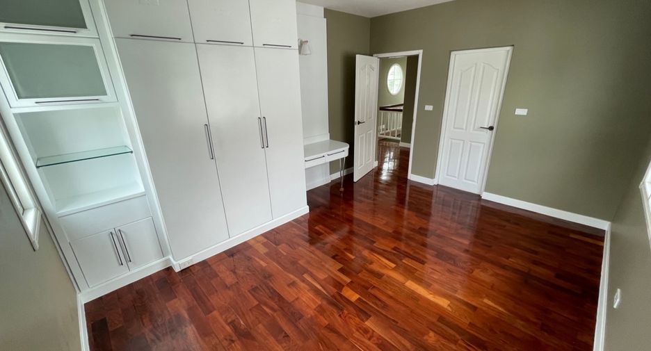 For sale 3 bed house in Pak Kret, Nonthaburi