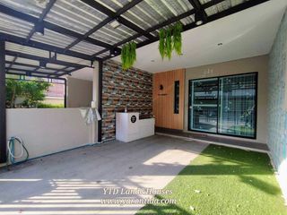 For sale 4 bedrooms townhouse in Phra Pradaeng, Samut Prakan