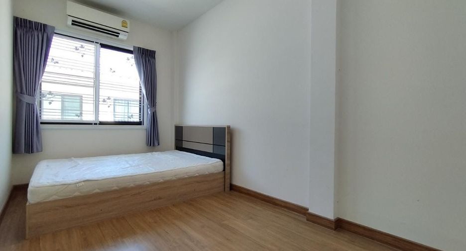 À vendre 4 chambres maison de ville à Phra Pradaeng, Samut Prakan