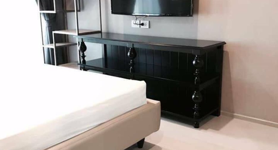 Wohnung zur Miete mit 2 Zimmer in Pathum Wan, Bangkok