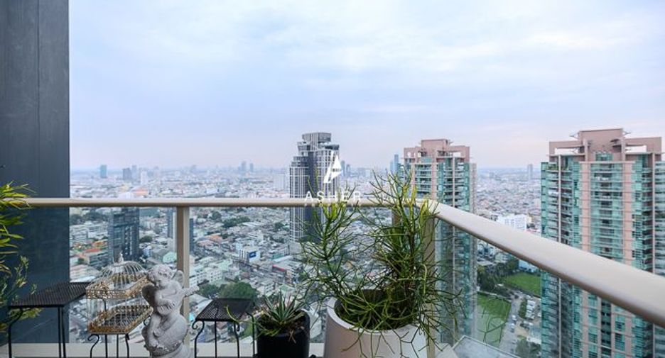 Condo en alquiler de 2 habitaciones en Bang Kho Laem, Bangkok