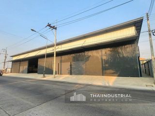For rent warehouse in Lam Luk Ka, Pathum Thani