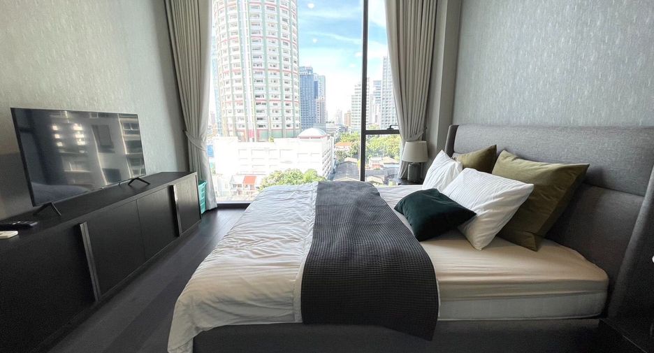 For rent 2 bedrooms condo in Khlong Toei, Bangkok