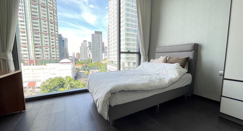 For rent 2 bedrooms condo in Khlong Toei, Bangkok