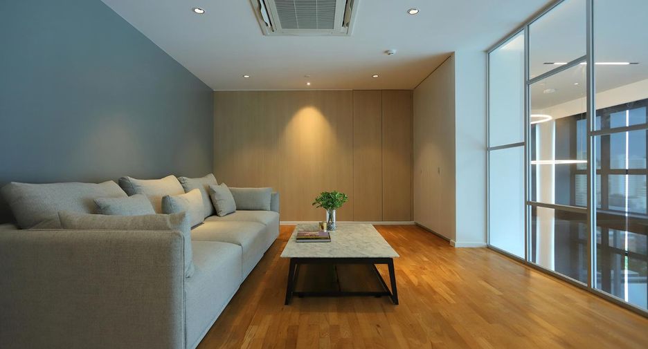 Apartamento en alquiler de 4 habitaciones en Watthana, Bangkok