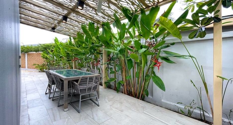 For sale 2 bedrooms villa in Kathu, Phuket