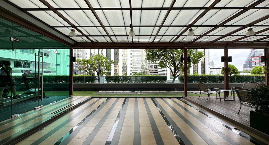 For sale 2 bedrooms condo in Sathon, Bangkok