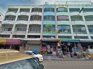 For sale 6 bedrooms retail Space in Prawet, Bangkok