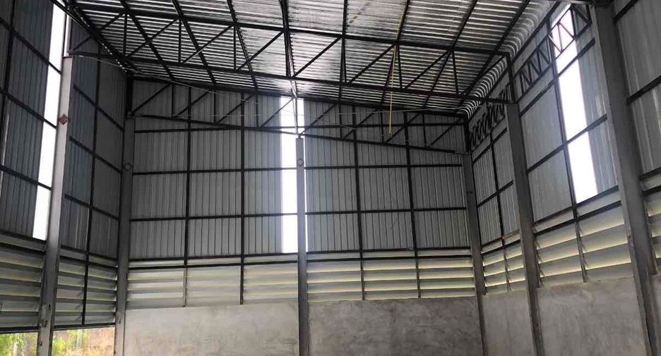 Almacén en alquiler en Mueang Chon Buri, Chonburi