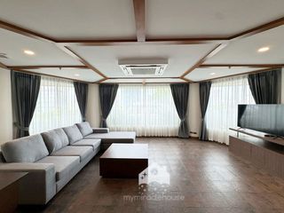 For rent 3 bed apartment in Khlong Toei, Bangkok