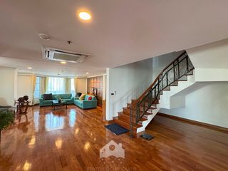 For rent 3 bed apartment in Khlong Toei, Bangkok