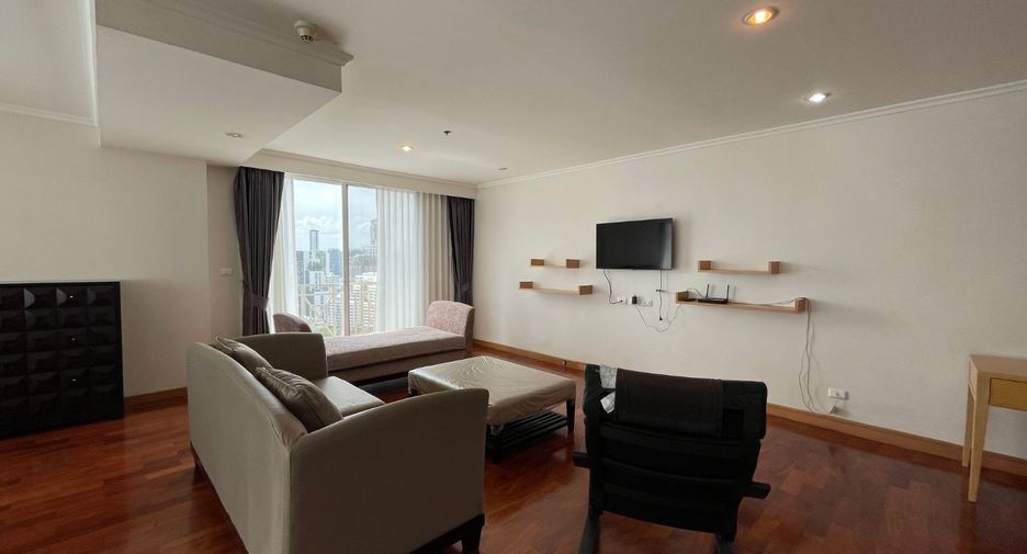 À louer 3 chambres appartement à Watthana, Bangkok