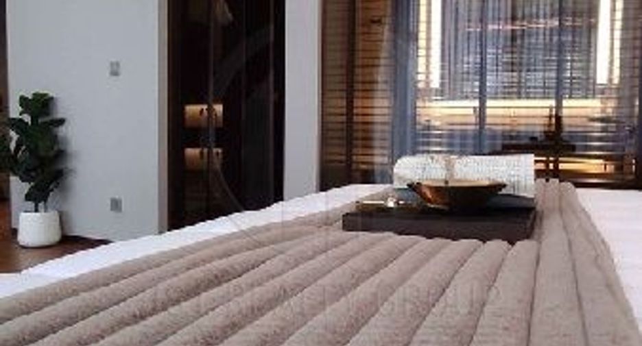 Condo en alquiler de 1 habitaciones en Khlong Toei, Bangkok