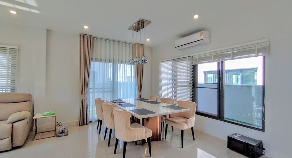 For rent and for sale 3 bed house in Bang Phli, Samut Prakan