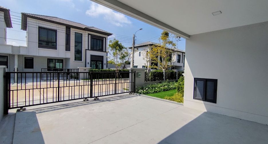 For rent and for sale 3 bed house in Bang Phli, Samut Prakan