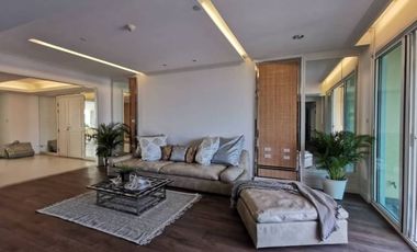 For rent そして for sale 4 ベッドルーム condo in Khlong Toei, Bangkok