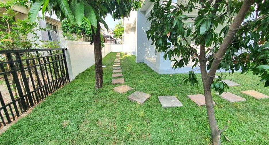 For sale 3 bedrooms house in Phutthamonthon, Nakhon Pathom