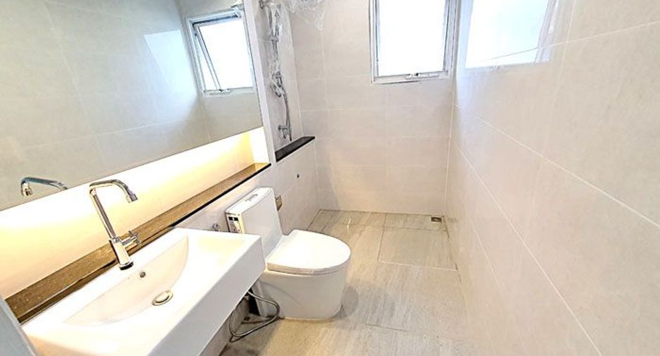 For sale 3 bedrooms house in Phutthamonthon, Nakhon Pathom