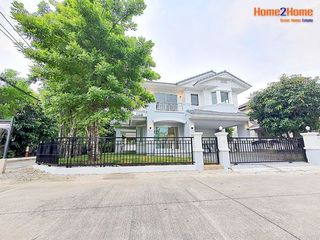 Casa en venta de 3 habitaciones en Phutthamonthon, Nakhon Pathom