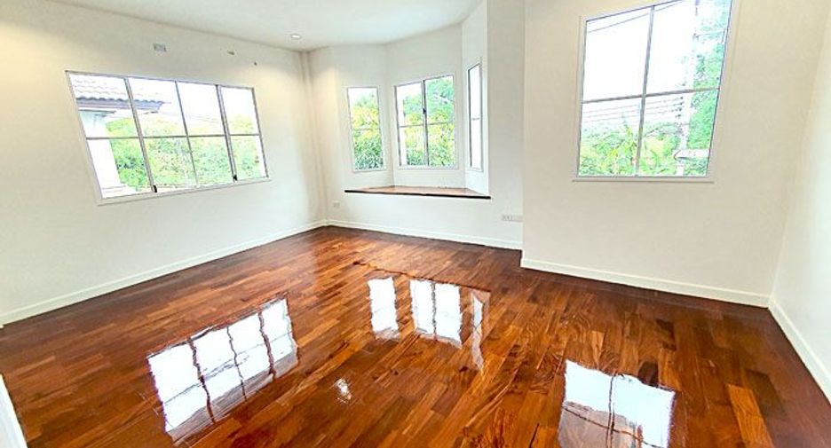 For sale 3 bedrooms house in Phutthamonthon, Nakhon Pathom
