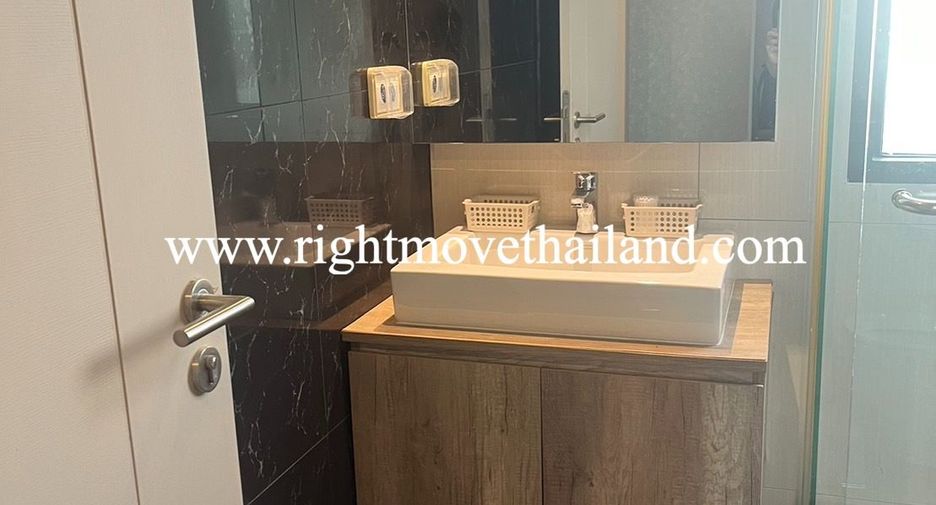 For rent and for sale 2 bedrooms condo in Phra Khanong, Bangkok