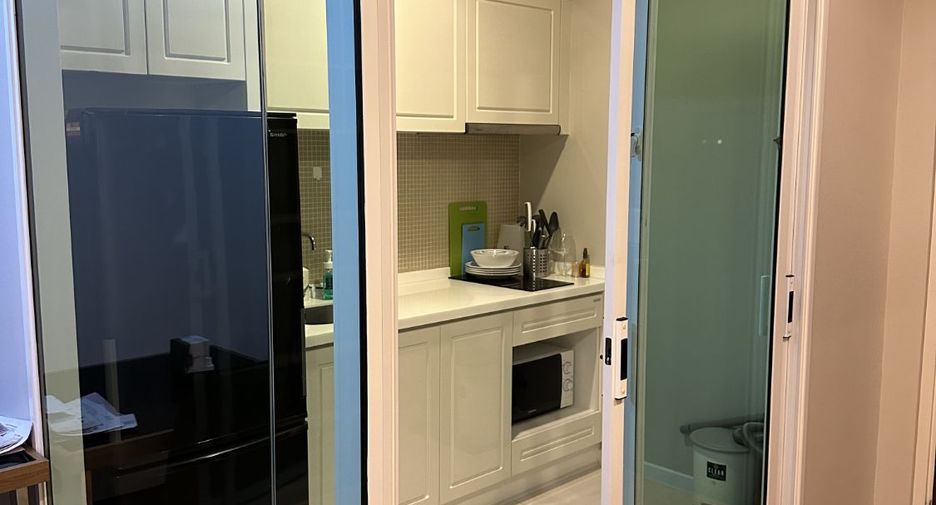 For sale 1 bed condo in Khlong Toei, Bangkok