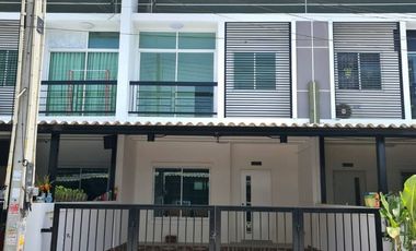 Casa en venta de 3 habitaciones en Mueang Chon Buri, Chonburi