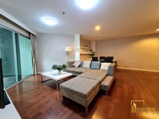À louer 2 chambres condo à Huai Khwang, Bangkok