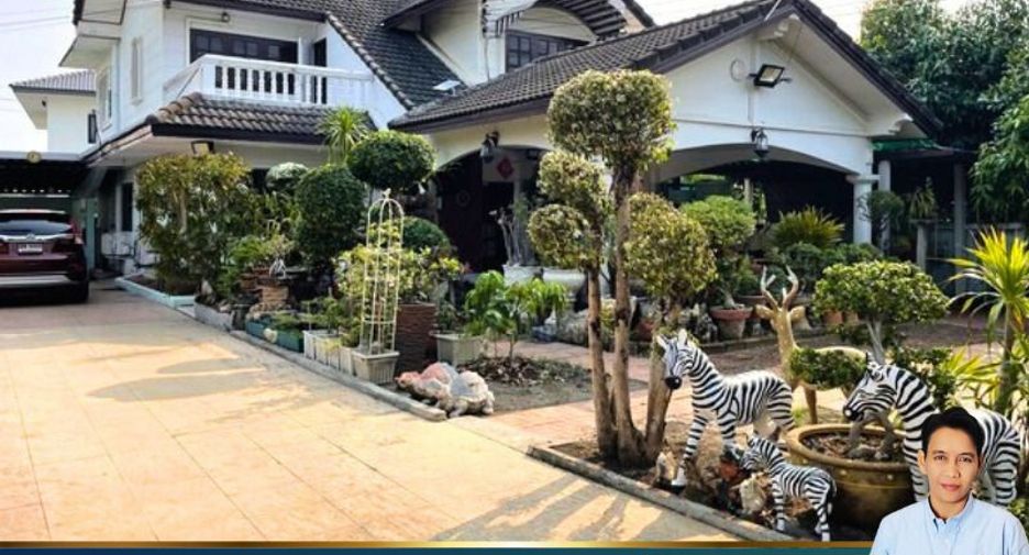 For sale 5 bed house in Don Mueang, Bangkok