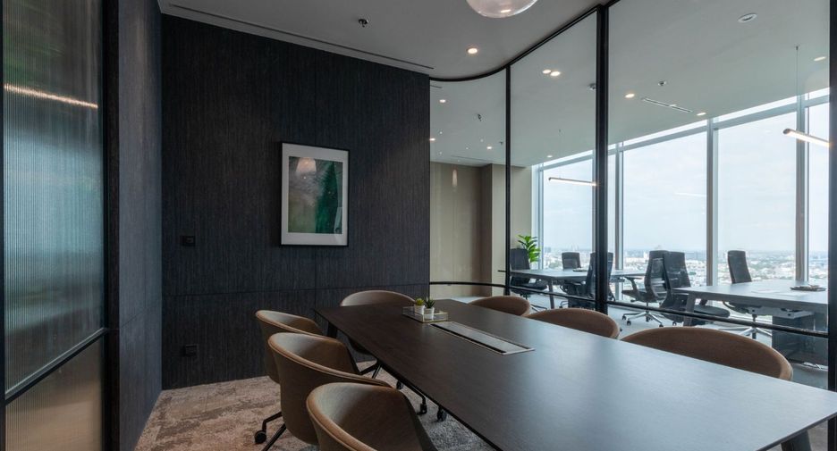 For rent 8 bedrooms office in Bang Kapi, Bangkok