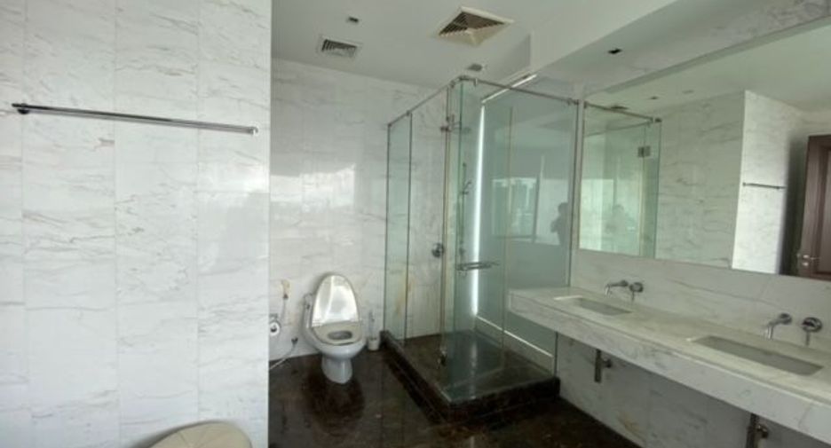 ขาย 3 ห้องนอน คอนโด ใน วัฒนา, กรุงเทพฯ