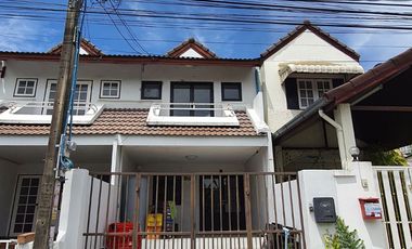 For sale 3 bedrooms townhouse in Bang Phli, Samut Prakan