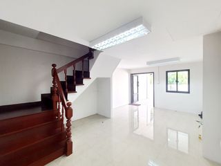 For sale 3 bed townhouse in Bang Phli, Samut Prakan
