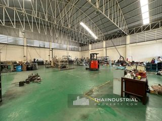 For rent and for sale warehouse in Mueang Samut Prakan, Samut Prakan