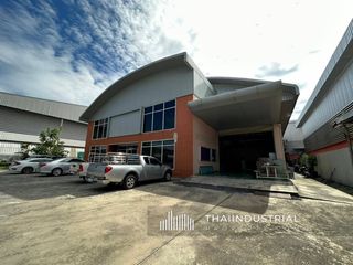 For rent and for sale warehouse in Mueang Samut Prakan, Samut Prakan