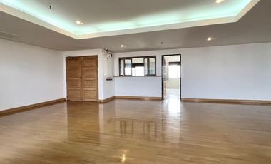 Condo en venta de 4 habitaciones en Pak Kret, Nonthaburi