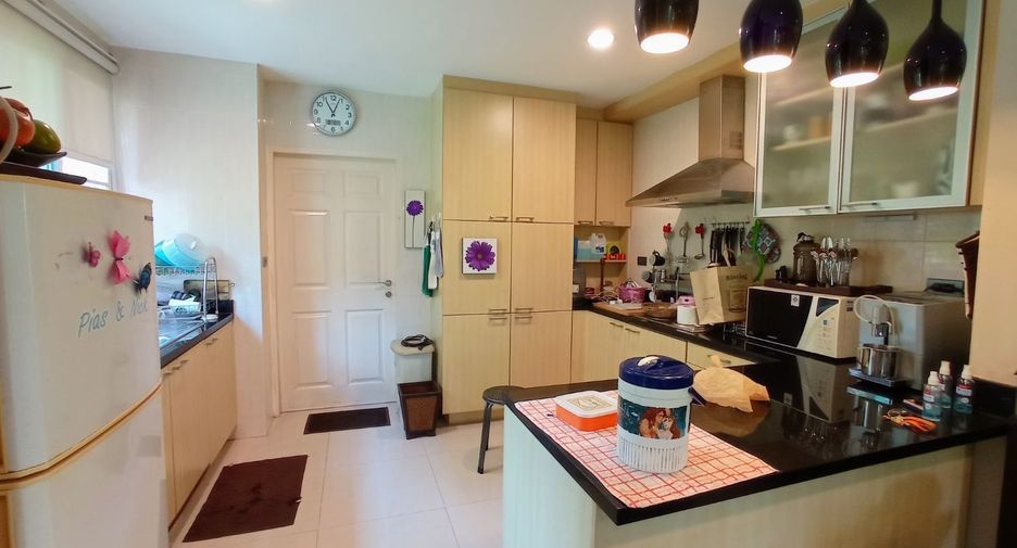 For rent 3 bedrooms house in Bang Phli, Samut Prakan