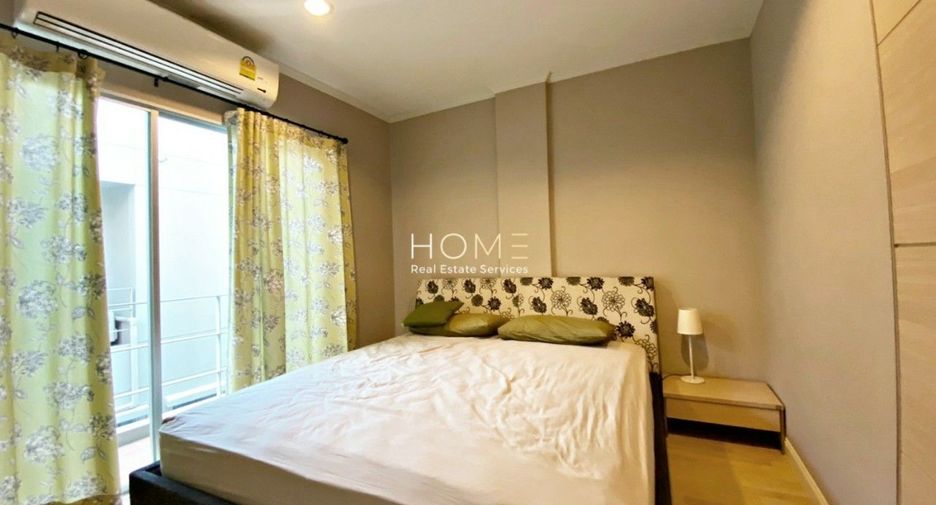 For sale 6 bed townhouse in Suan Luang, Bangkok