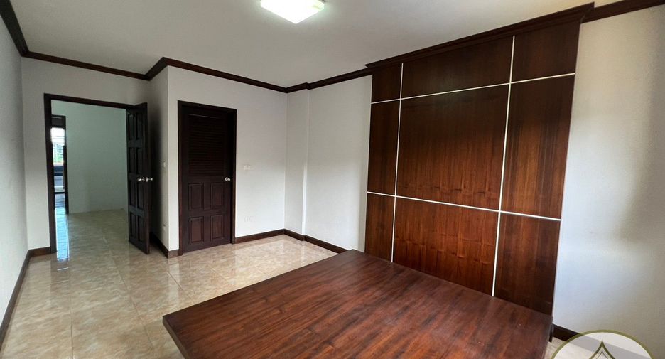 Casa adosada en venta de 2 habitaciones en Mueang Phuket, Phuket