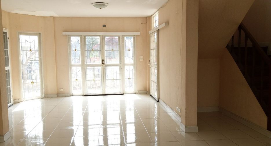 For sale 3 Beds house in Lam Luk Ka, Pathum Thani