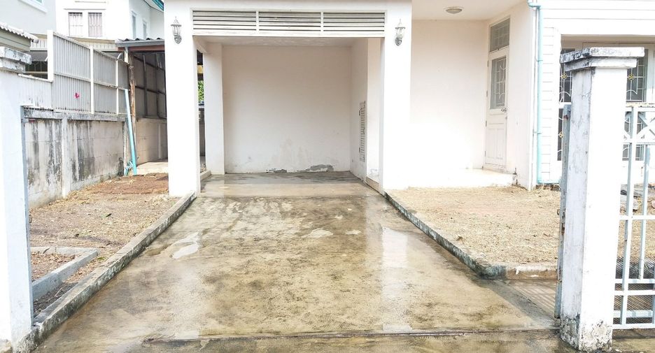 For sale 3 Beds house in Lam Luk Ka, Pathum Thani