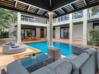For rent 5 bedrooms villa in Thalang, Phuket