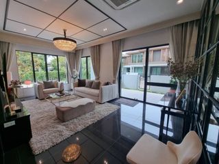 For rent 5 bedrooms house in Sai Mai, Bangkok