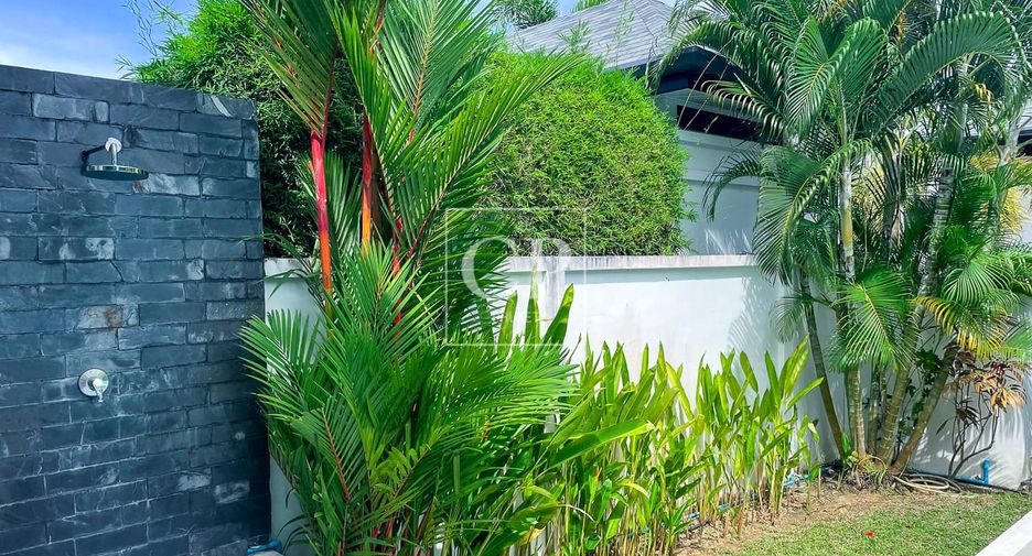 For sale 3 bedrooms villa in Mueang Phuket, Phuket