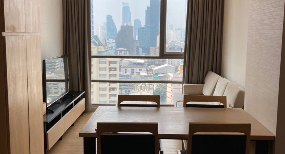 Wohnung zur Miete mit 2 Zimmer in Bang Rak, Bangkok
