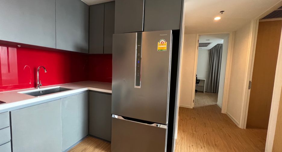 Wohnung zur Miete mit 2 Zimmer in Bang Rak, Bangkok