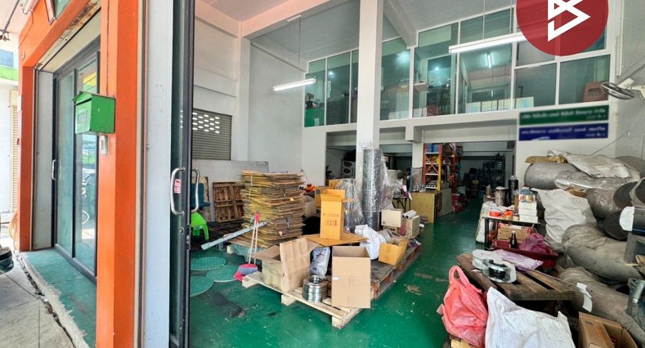 For sale 2 bed retail Space in Thung Khru, Bangkok