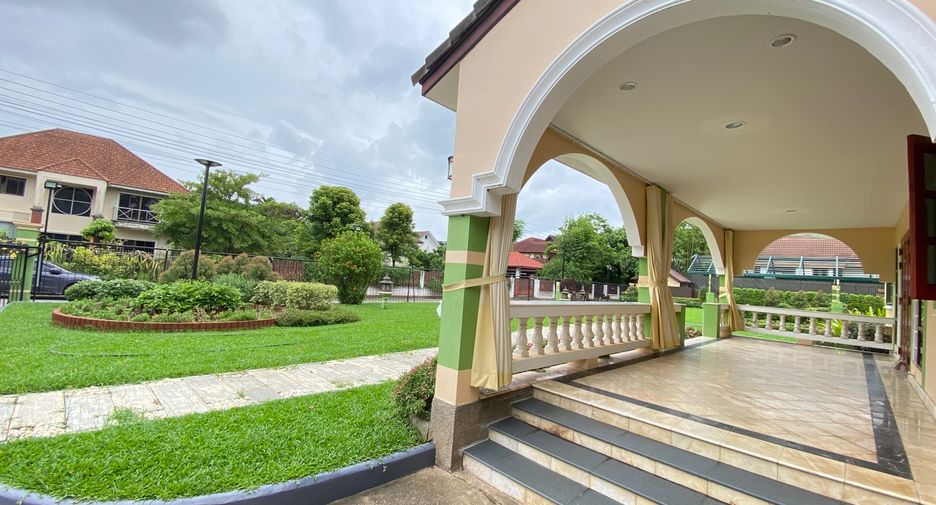 Продажа 6 спальни дом в Mueang Chiang Mai, Чианг Маи