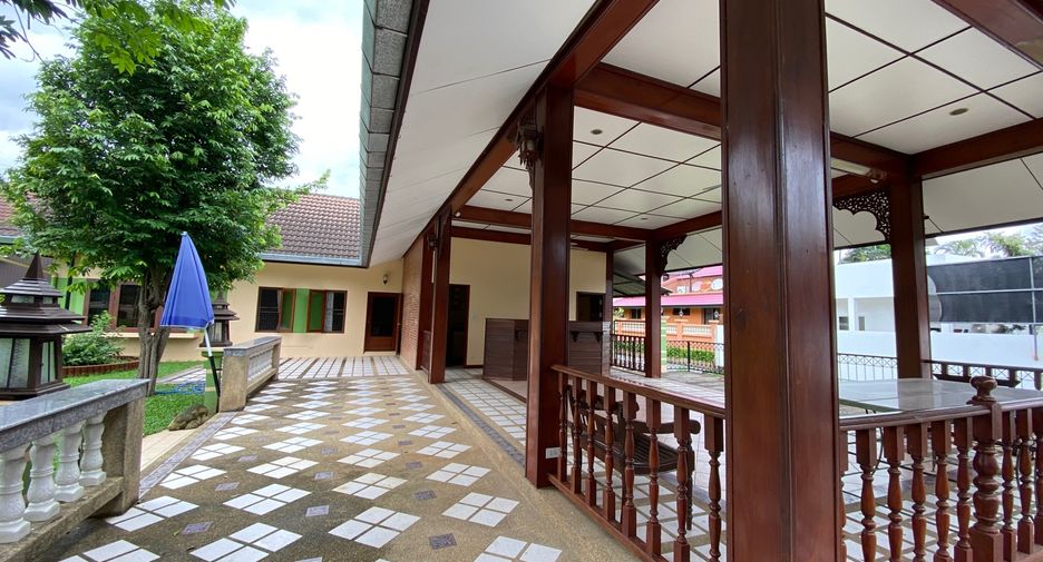 Продажа 6 спальни дом в Mueang Chiang Mai, Чианг Маи