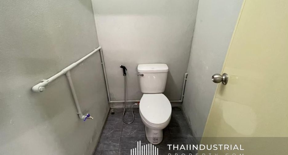 For rent warehouse in Khlong Sam Wa, Bangkok